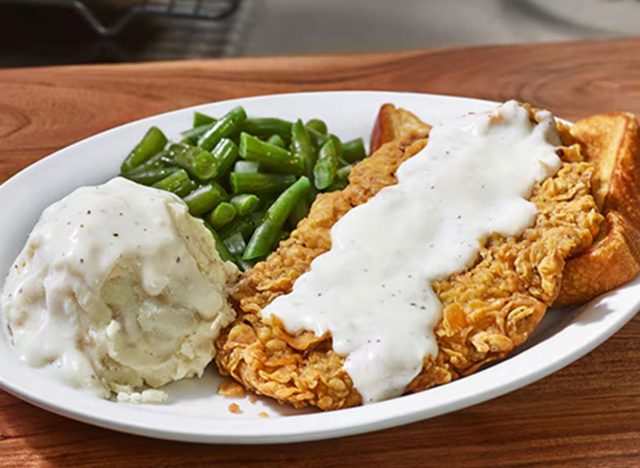 Cheddar's Scratch Kitchen Country Fried Steak