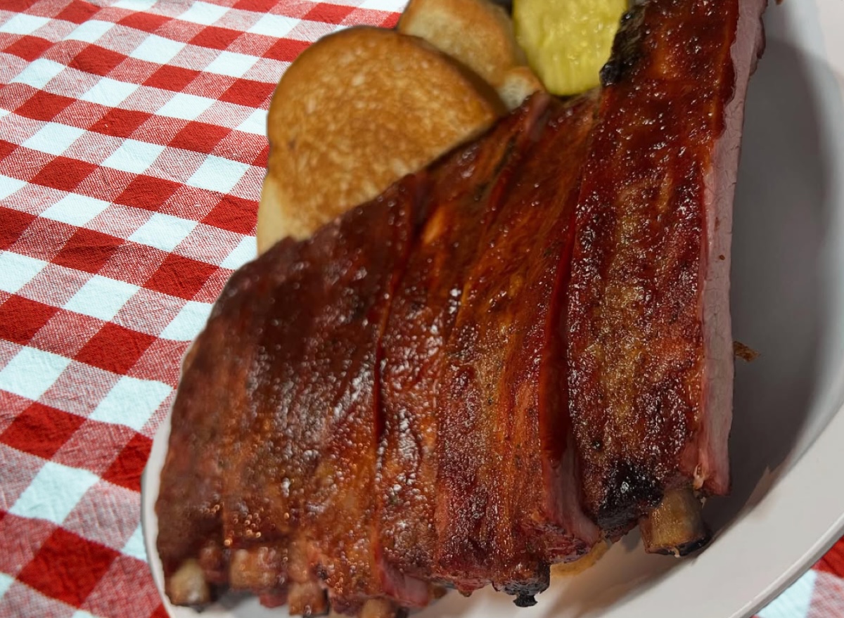 7 BBQ Chains Still Piling Your Plate High With Smoked Meat