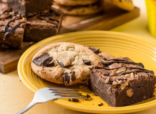 David's Cookies Brownie and Cookie Combo Pack