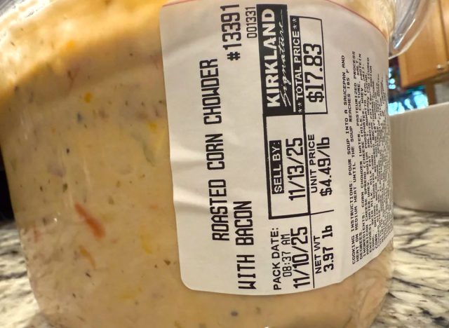 Kirkland Signature Roasted Corn Chowder with Bacon