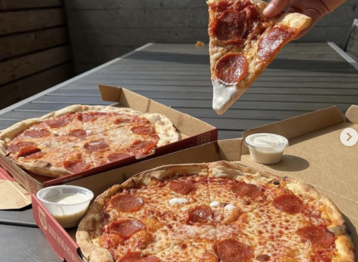 5 Best Pizza Chains in America, According to Chefs