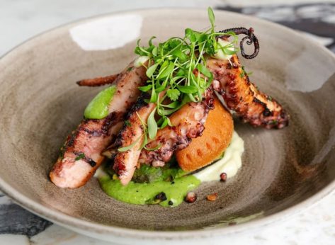 7 Chains That Serve the Freshest Seafood