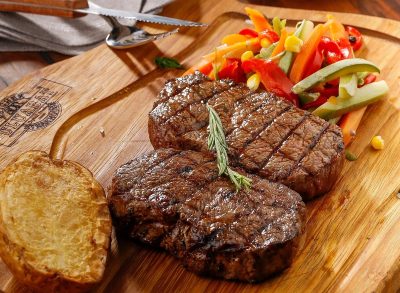 6 Steakhouse Chains With the Best Steaks for Under $20