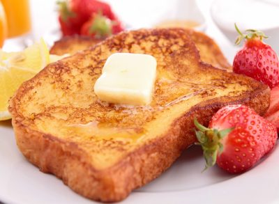 5 Restaurant Chains With the Best French Toast, According to Chefs