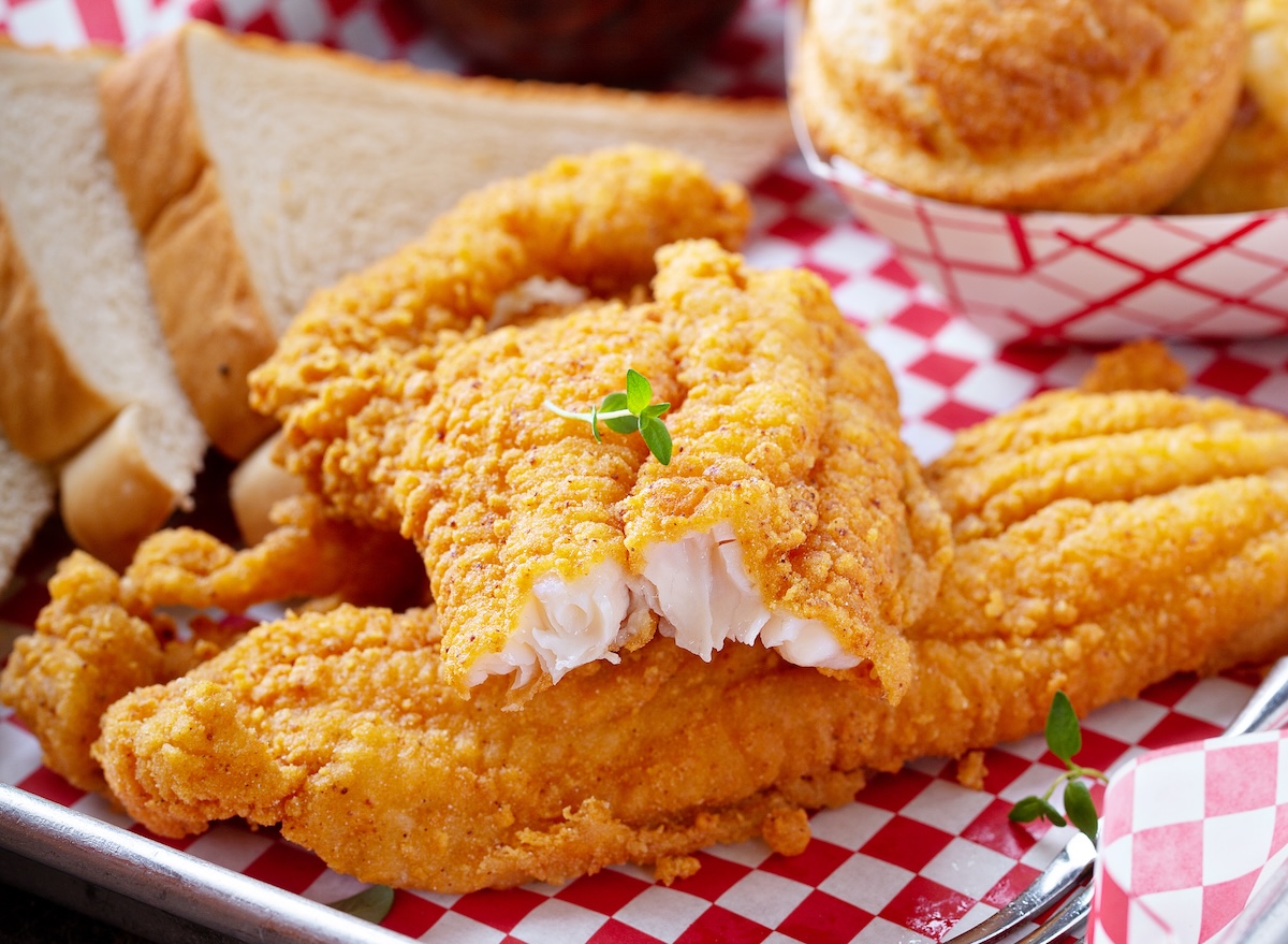 Fried,Catfish,With,Cornbread,Dipped,With,Buttermilk,And,Seasoned,With