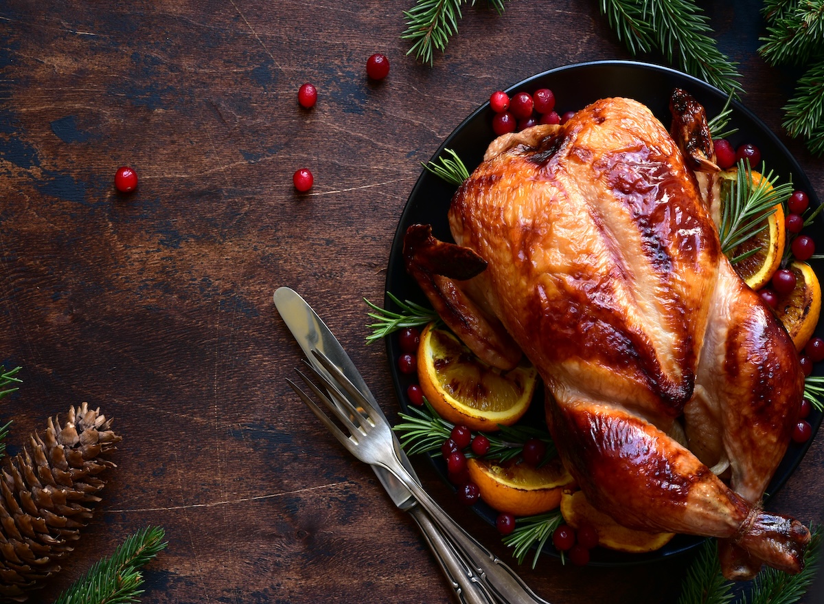 7 Grocery Chains With the Best Turkey Dinners for the Holidays