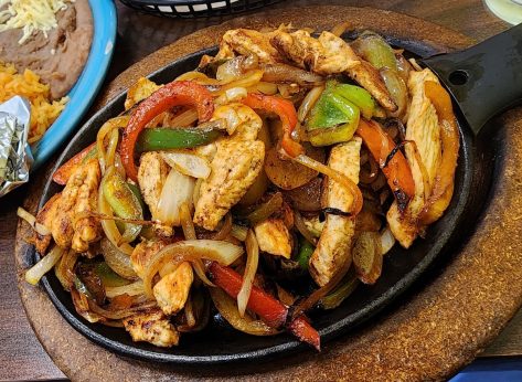 4 Chains With the Best Fajitas, Say Chefs