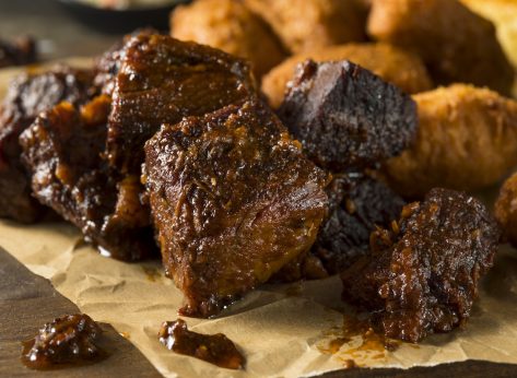 4 Restaurant Chains With the Best Burnt Ends