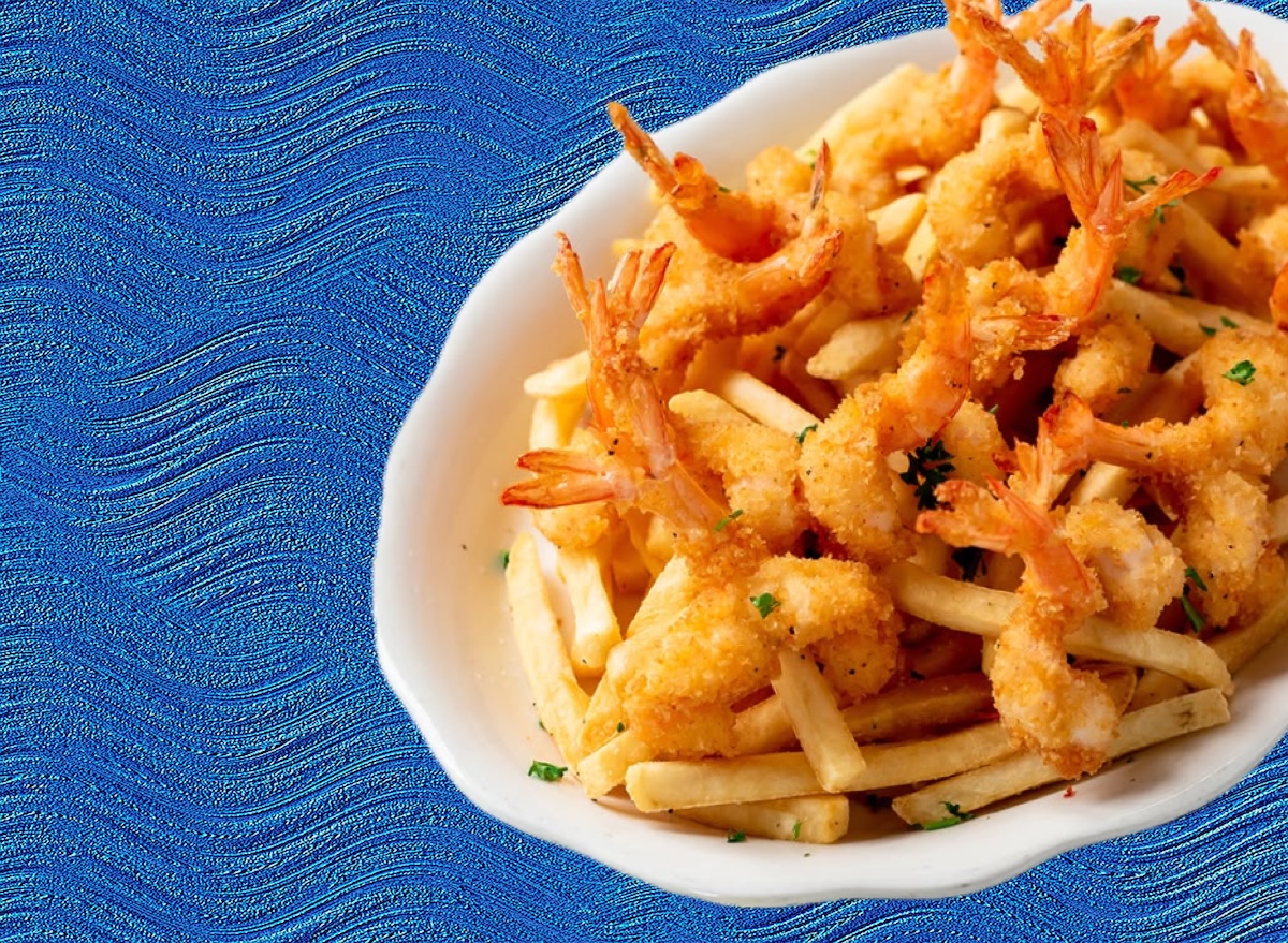 4 Restaurant Chains That Serve the Freshest Seafood, According to Seafood Experts