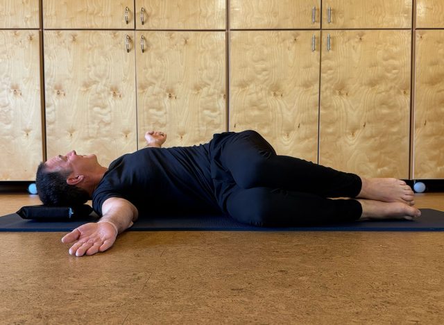 Five-Bedroom-exercises-2-Lying-Open-Book-Open-heic