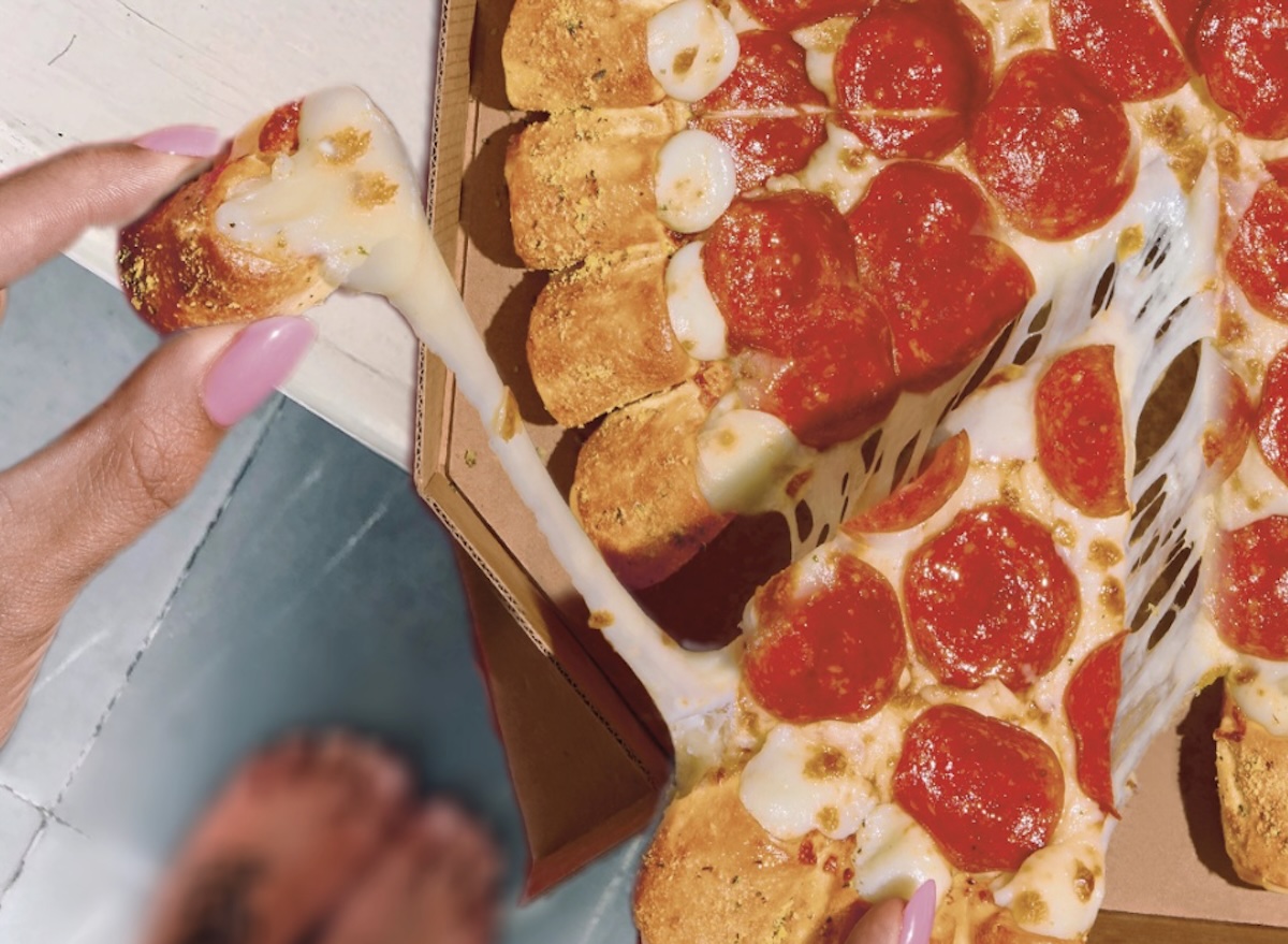 Pizza hit, stuffed crust