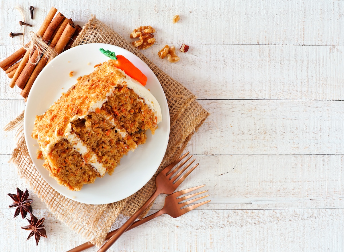 Slice,Of,Homemade,Carrot,Cake,With,Cream,Cheese,Frosting.,Above