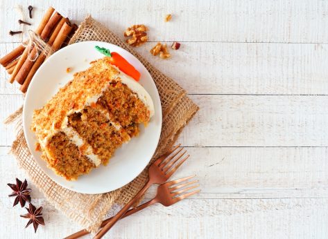 3 Restaurant Chains With the Best Carrot Cake