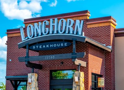 7 LongHorn Steakhouse Cuts Fans Say Are the Best on the Menu