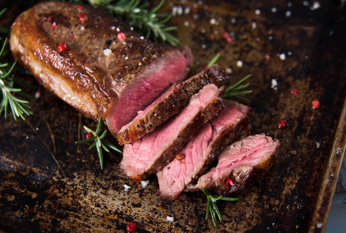 New,York,Strip,Top,Loin,Steak,Medium,Rare