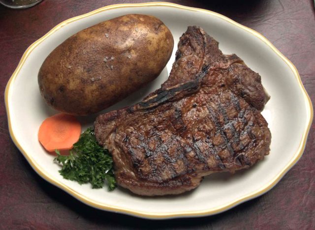 Cattleman's Steakhouse