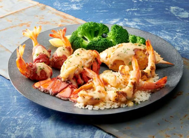 Joe's Crab Shack The Broiled Seafood Platter