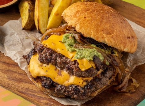 6 Chains With the Meatiest Steak Burgers