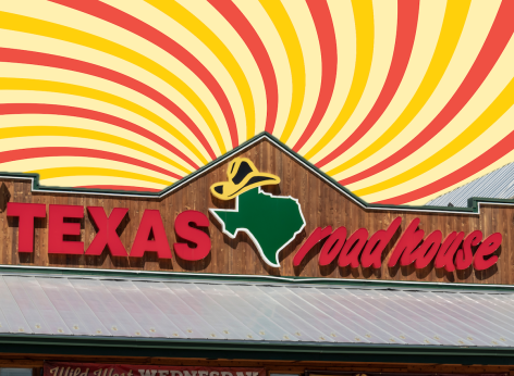 5 Best Texas Roadhouse Orders, Say Chefs
