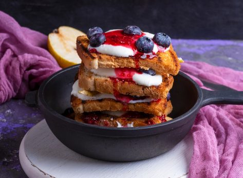 5 Chains With the Best Stuffed French Toast