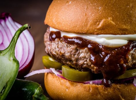 5 Chains With the Best Burgers, Say Butchers