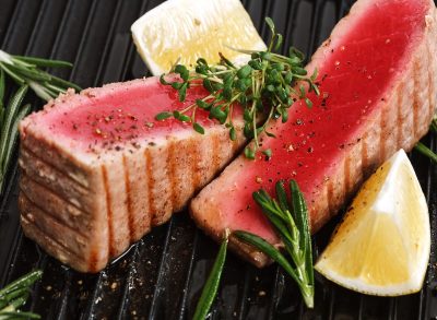 3 Chain Restaurants With the Tuna Steak, According to Butchers