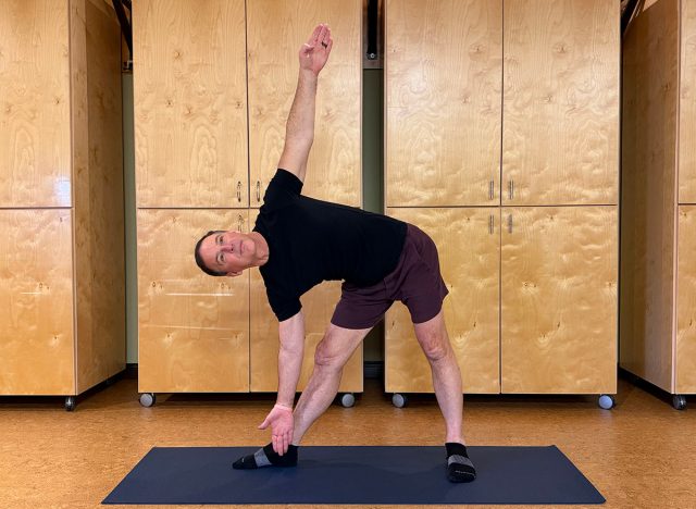 Patrick Przyborowski, standing windmill