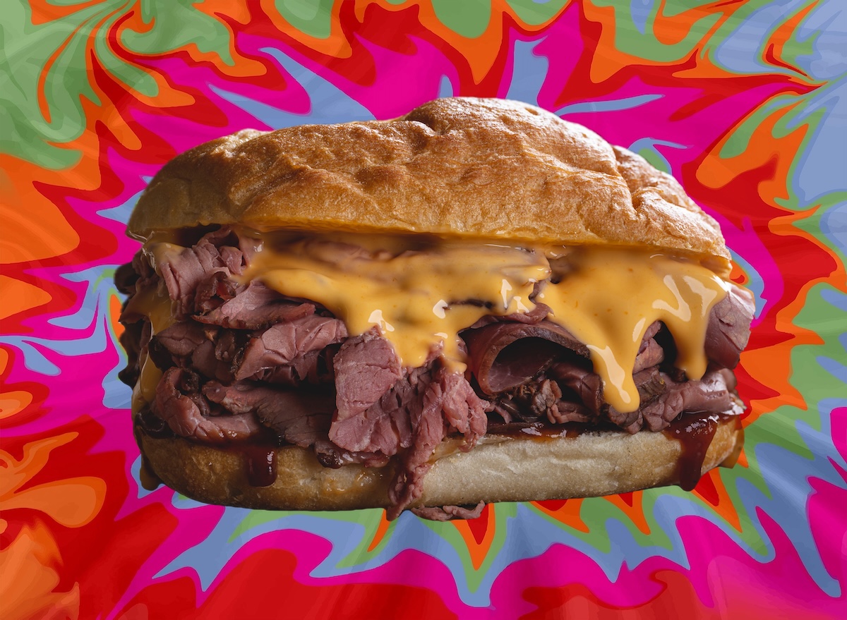 6 Chain Restaurants With the Best Beef-and-Cheddar Sandwiches