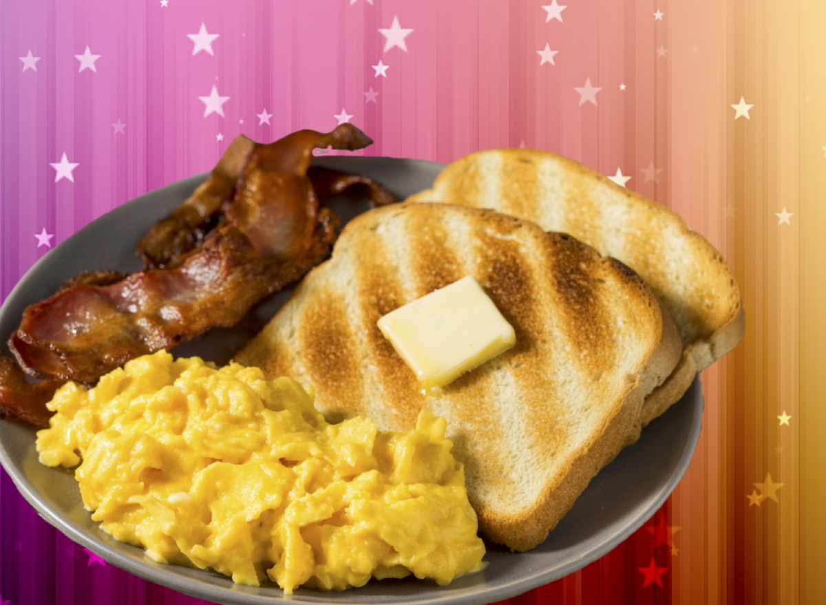 5 Best Chain Restaurants for Breakfast All Day, According to Chefs