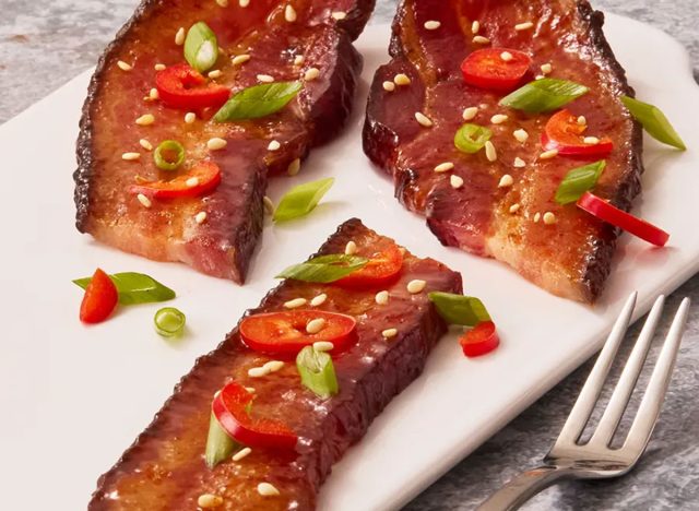 Nueske's Applewood Smoked Triple-Thick Cut Bacon