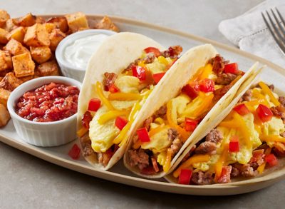 5 Chain Restaurants With the Best Breakfast Tacos, According to Chefs