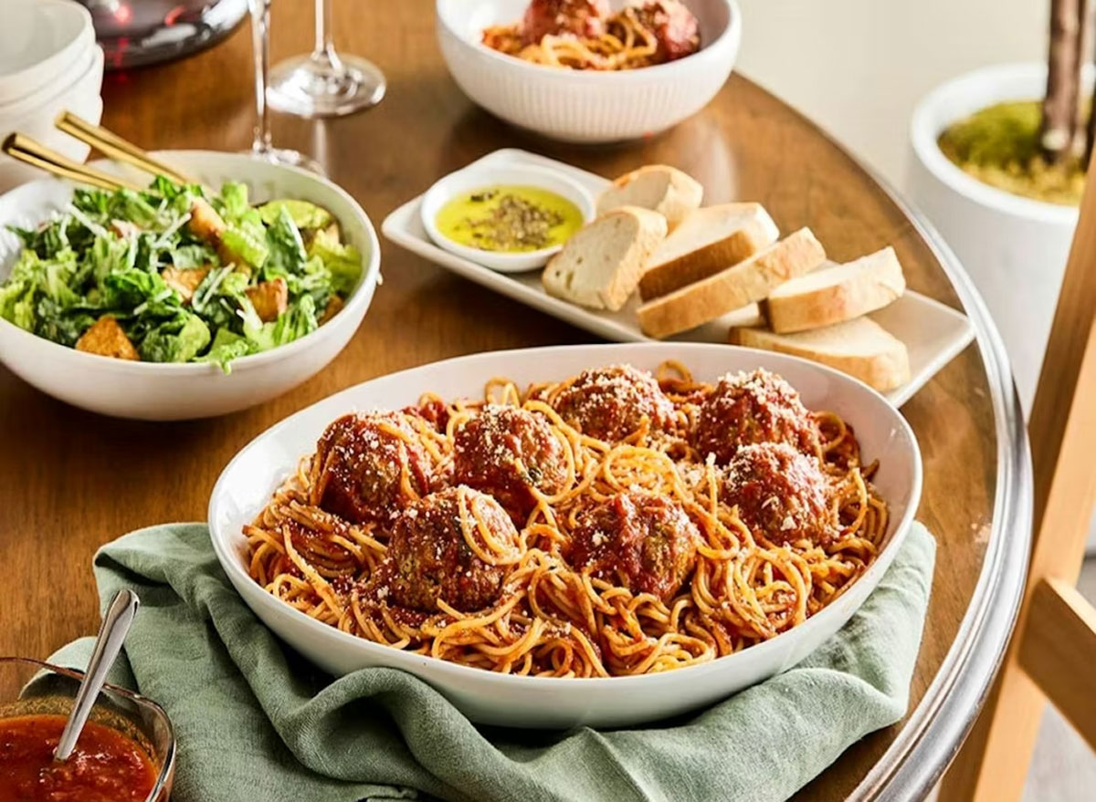 Carrabba’s Family Bundle Spaghetti