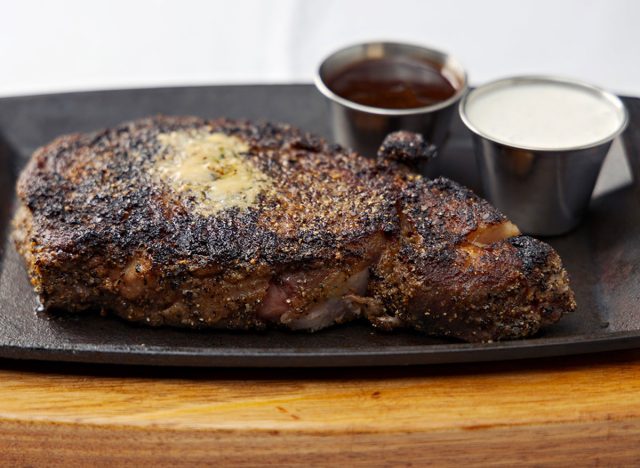 Perry's Steakhouse Caramelized Prime Rib