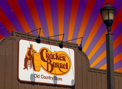 Cracker Barrel Debuts New Spring Menu