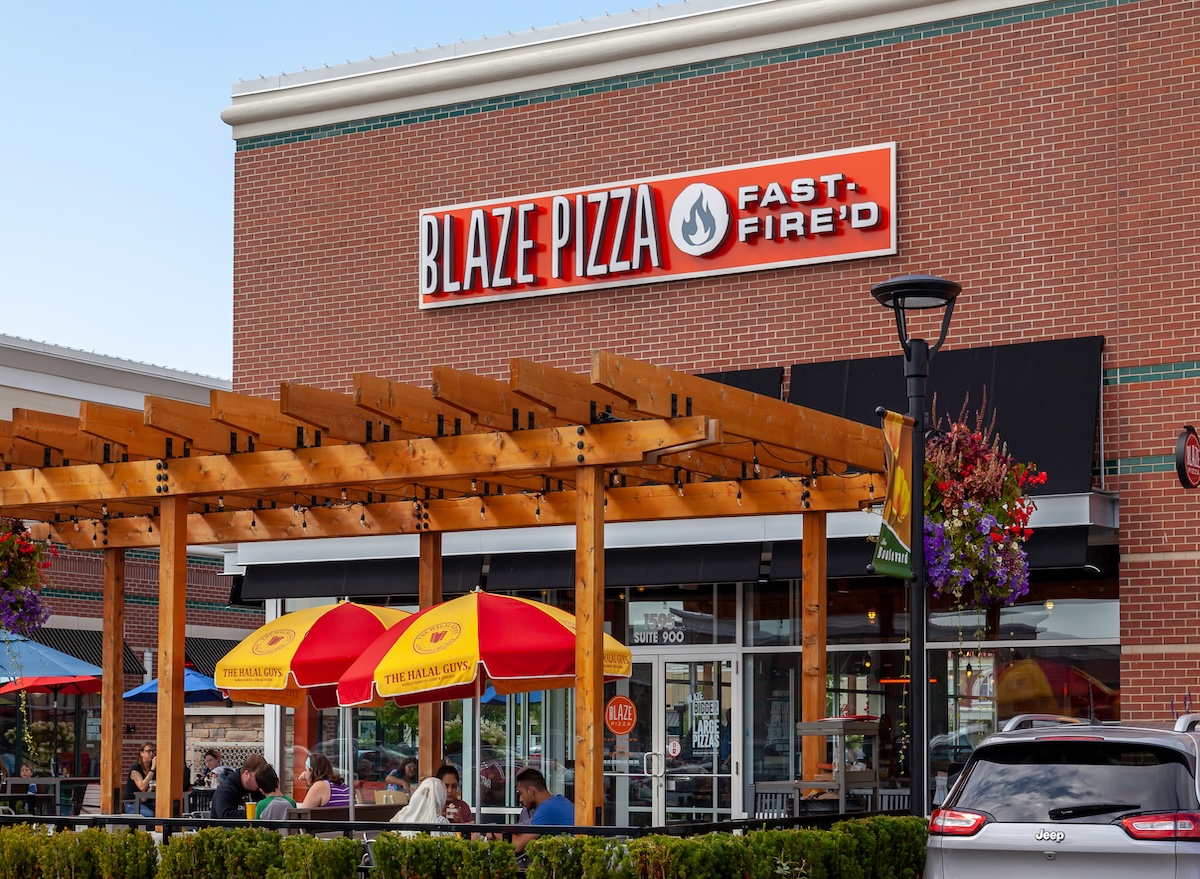 Buffalo,,New,York,,Usa ,September,2,,2019:,A,Blaze,Pizza