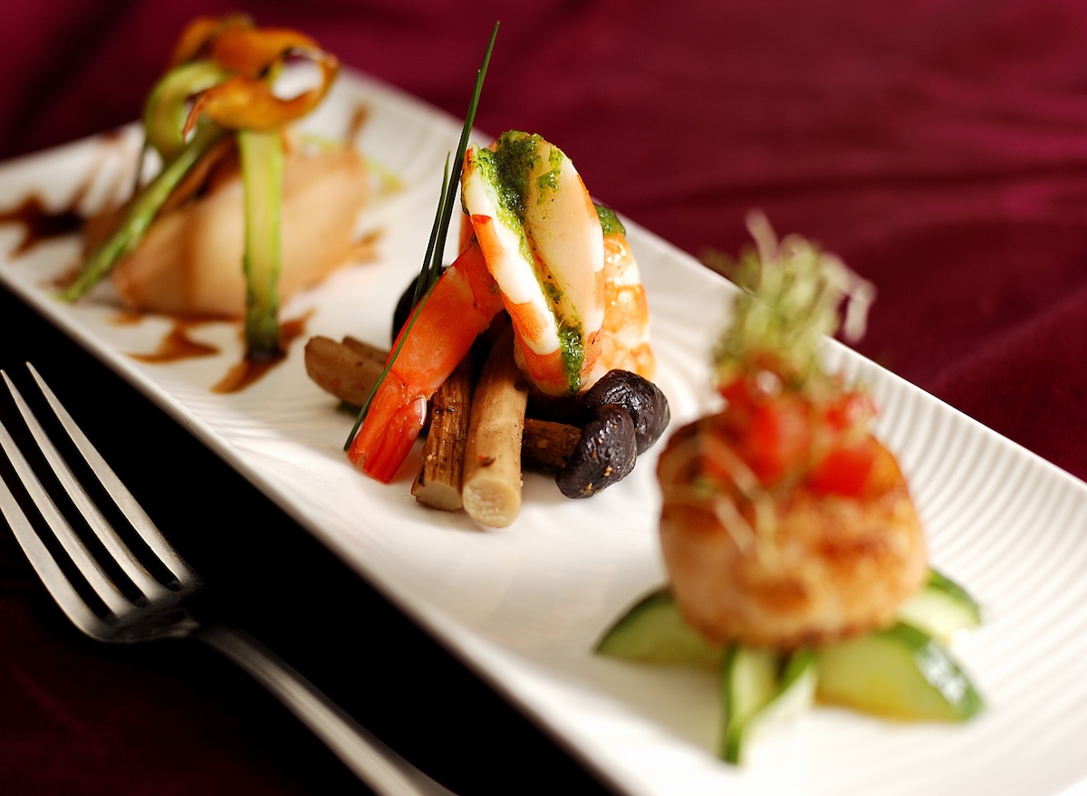 Creative,Cuisine,Appetizer,Shrimp,Seafood.,Shrimp,Appetizers,During,A,Party.