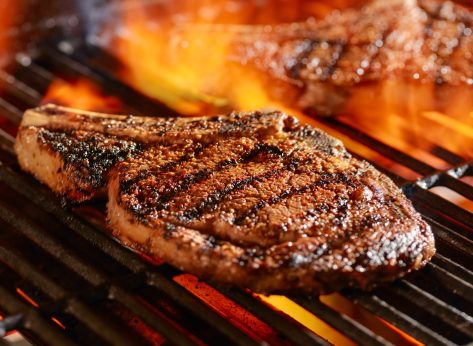 6 Chain Restaurants With Bigger Ribeyes