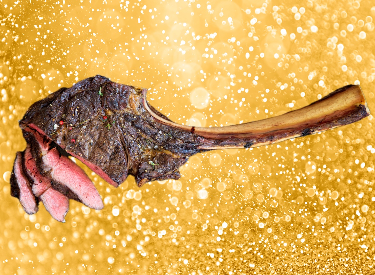 7 Chain Restaurants With Steaks Big Enough to Share