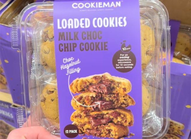 Costco Loaded Chocolate Chip Cookies
