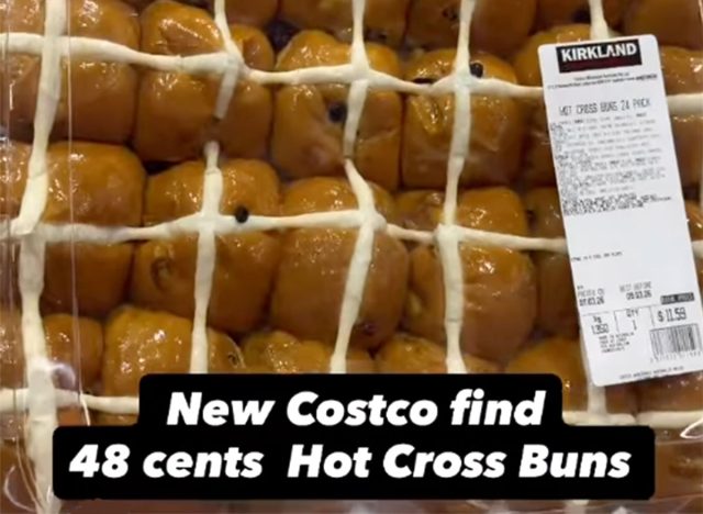 Kirkland Signature Hot Cross Buns