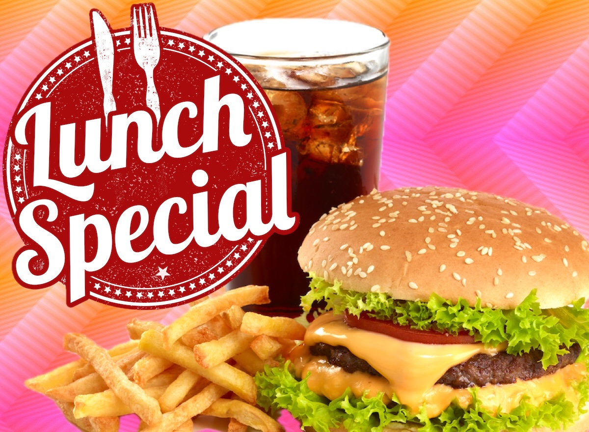 7 Unbeatable Chain Restaurant Lunch Specials Running Right Now