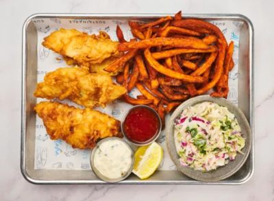 7 Chain Restaurants With the Best Fried Fish and Lemon Wedges