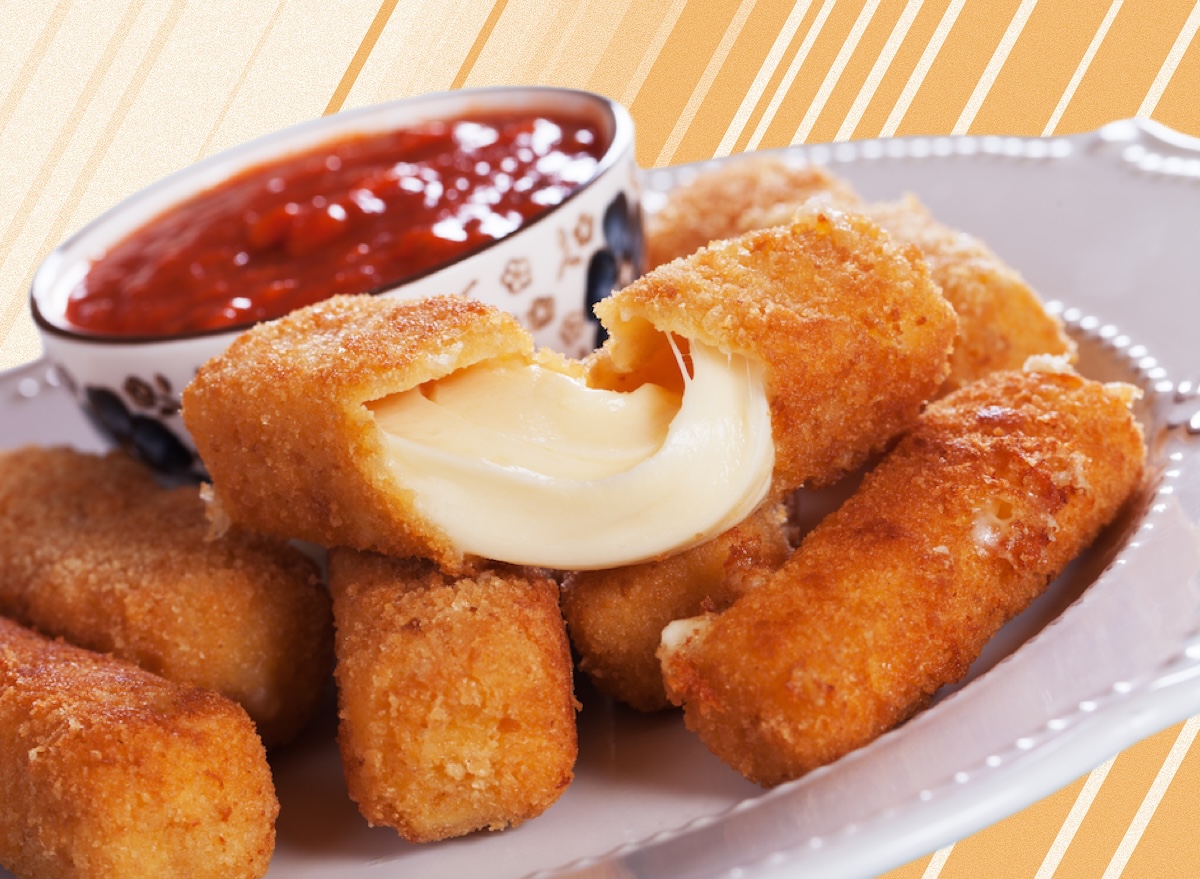 Best chain restaurant mozzarella sticks marinara