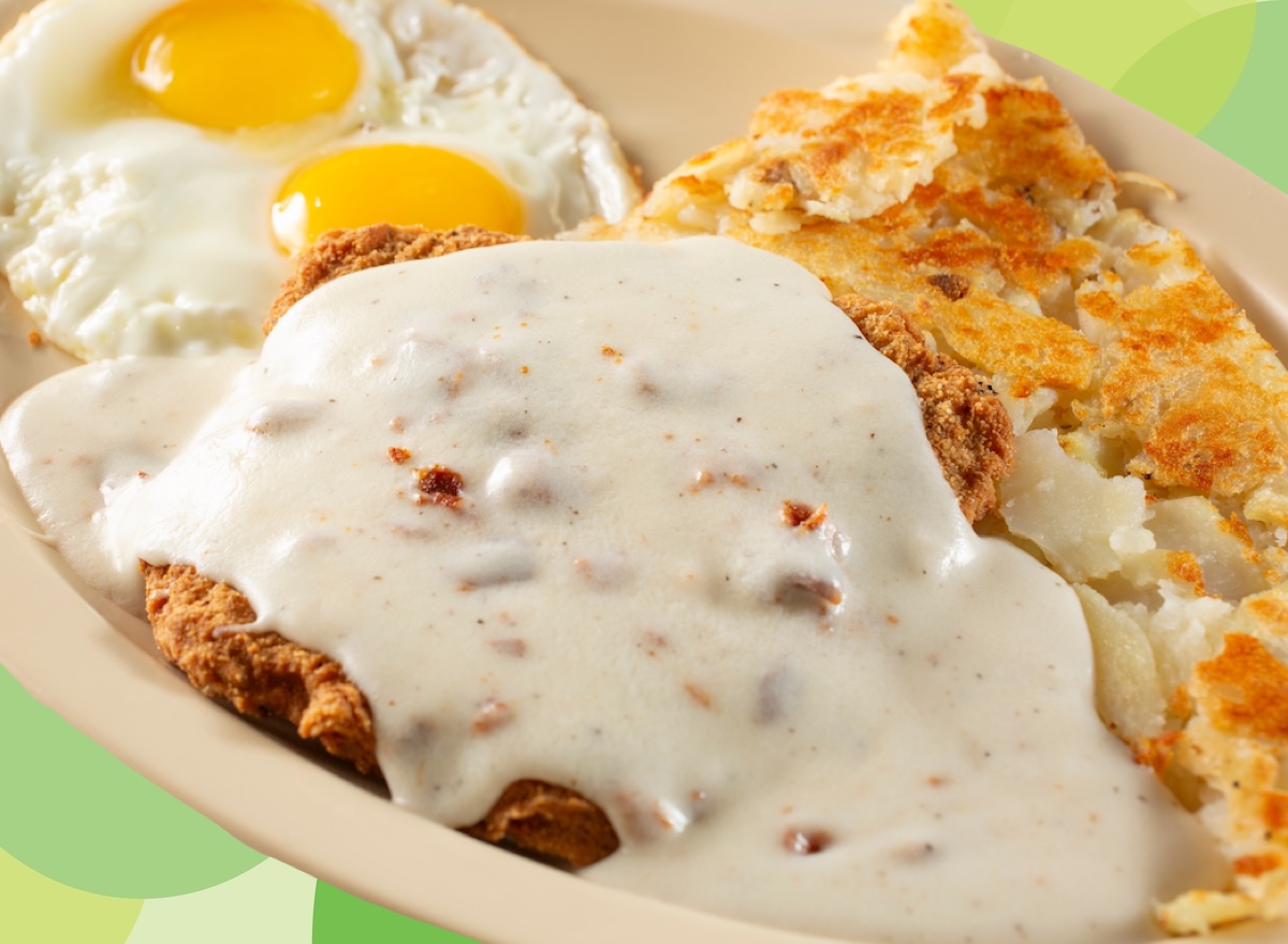 7 Chain Restaurants With the Best Chicken Fried Steak and Country Gravy