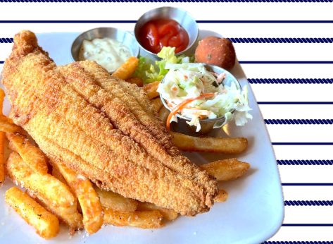 5 Chains With Fried Catfish and Coleslaw