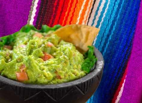 5 Chains With Guacamole Made Tableside