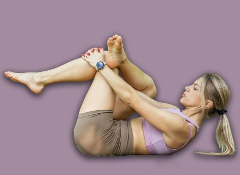 5 Bed Moves for Hip Strength After 60