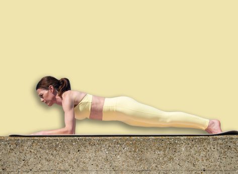 4 Morning Moves That Prove You're Fit at 55