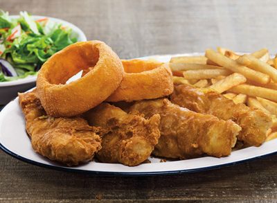 5 Chain Restaurants With the Best Deep-Fried Fish and Onion Rings