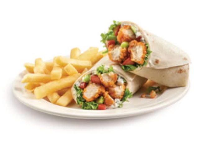 Friendly's Crispy Buffalo Chicken Wrap